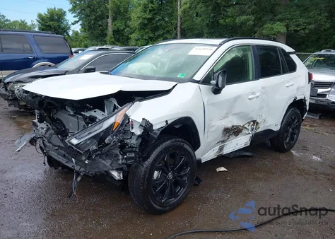 2025 Toyota Rav4 Hybrid Se z USA, uszkodzony, nr VIN JTM16RFVXSJ074002